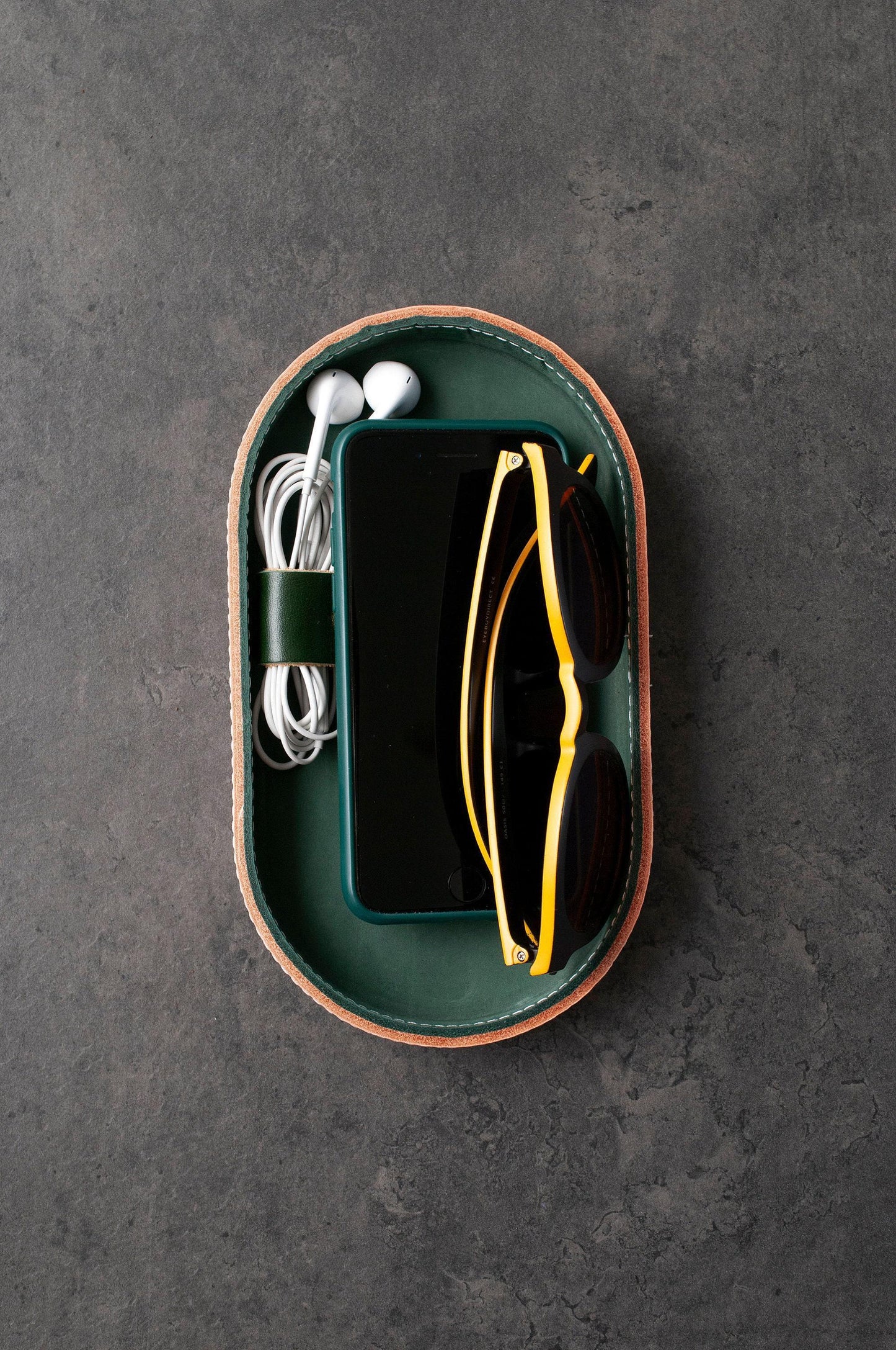 Molded Leather Catchall, Modern Colorful Valet Tray ,leather Jewelry Dish, Housewarming Wedding 3rd Anniversary Birthday Gift For Her Him