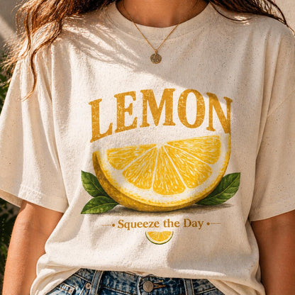 Lemon T-Shirt Squeeze The Day Shirt Cute Aesthetic Fruit Tee Vintage Lemon Graphic Shirt Summer Outfit Gift for Her